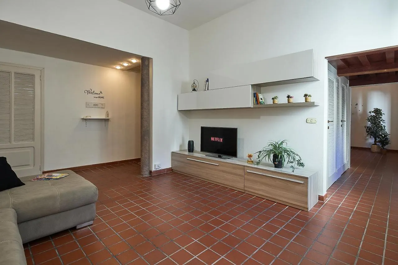 ✦ Garden House In Centro - Free Parking ✦ Apartment Livorno