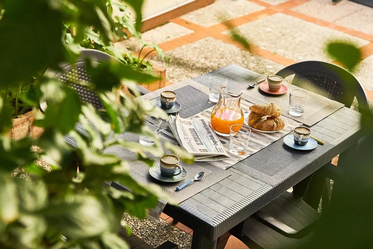 ✦ Garden House In Centro - Free Parking ✦ Apartment Livorno 0*,  Italy